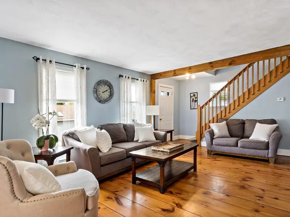 36 Thomas Pl, Leominster, MA 01453