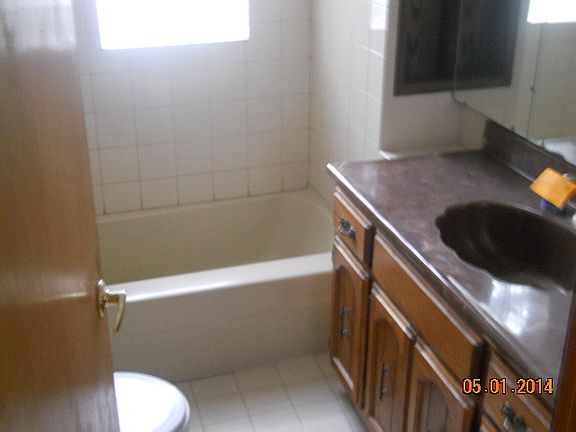3rd image of 14301 S Palmer Ave