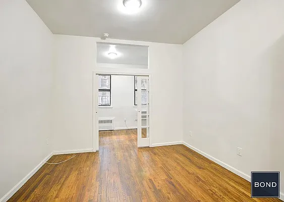 Rented by Bond New York | media 6