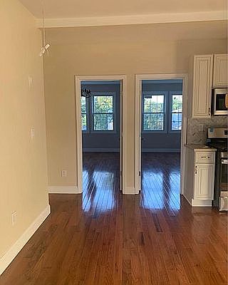 5th image of 114-21 158th St #2