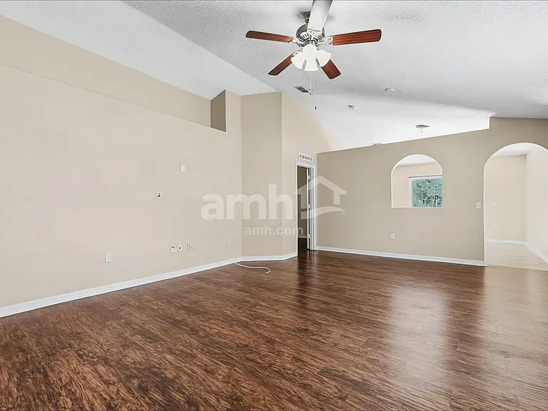 30208 Birdhouse Dr — Photo 6