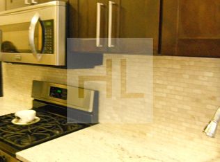 413 Humboldt St APT 3L, Brooklyn, NY 11211