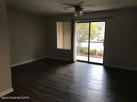 4th image of 3565 Sable Palm Ln Unit C