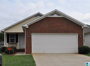 305 Parker Pl SW, Jacksonville, AL 36265