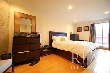 Rented by REAL New York