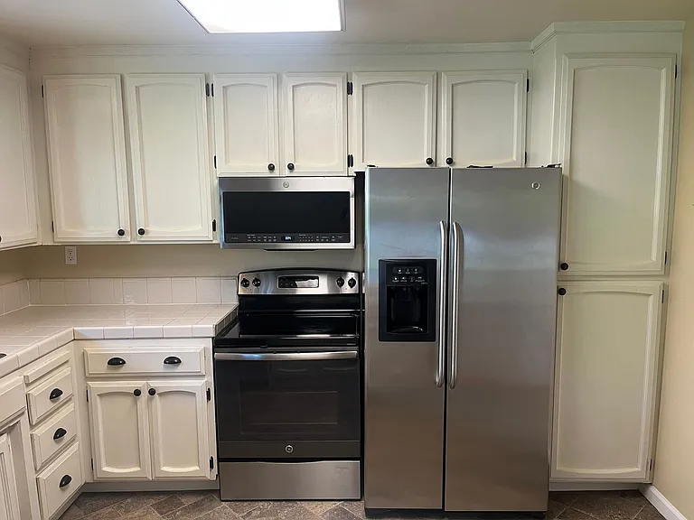 1080 Maraschino Dr — Photo 9