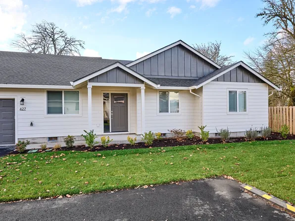 LEO003, 411-427 SW Kingwood Ave, Mill City, OR 97360