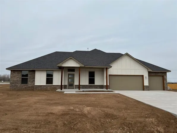 4302 Mesa Dr, Elgin, OK 73538