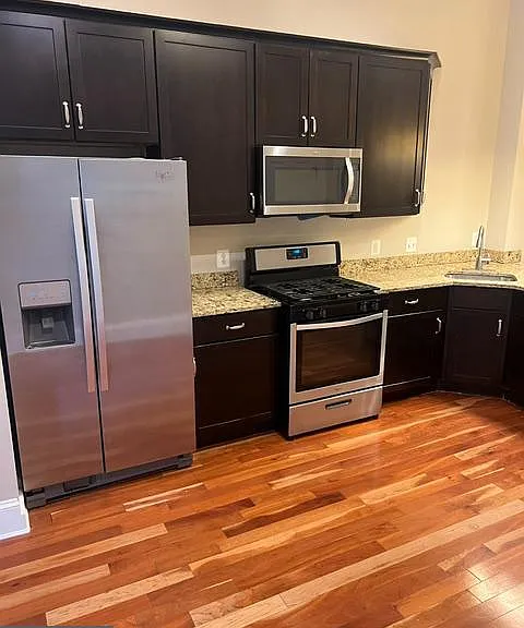 411 E Lafayette Ave — Photo 8