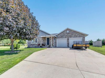 N7932 Ridgeview Ct, Sherwood, WI, 54169