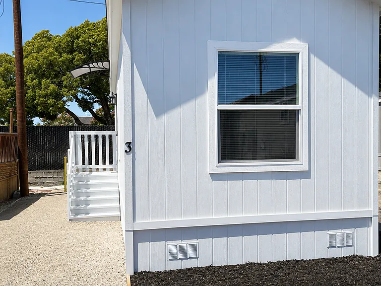 4150 Soquel Dr #3 — Photo 1