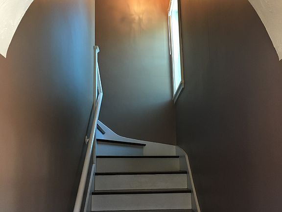 5th image of 2517 W Koenig St