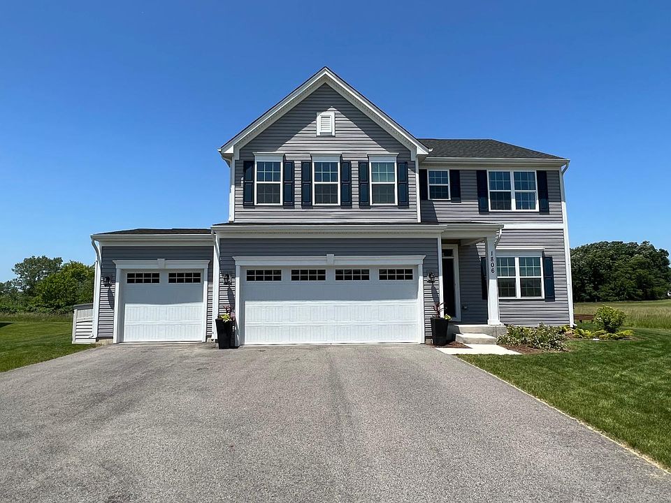 1st image of 1806 White Lake Dr
