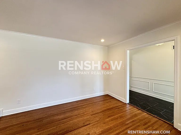 214 Betty Jo Ln — Photo 4