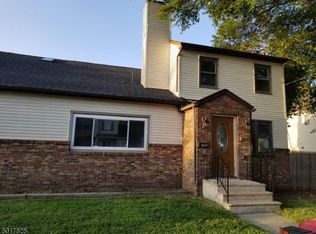 123 Sycamore Ave, Middletown, NJ 07748