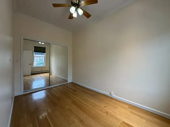 930 Washington Street image 6 of 23