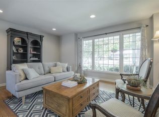 9734 Aberdeen St, Overland Park, KS 66206