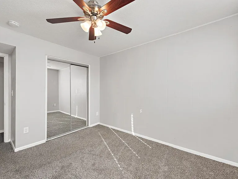 4141 Roanoke Rd — Photo 14