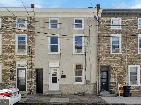 127 Krams Ave, Philadelphia, PA 19127