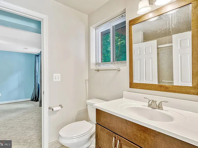 5021 Fleming Dr — Photo 49