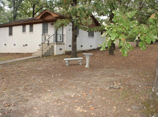 8909 Holiday Dr, Sherwood, AR 72120