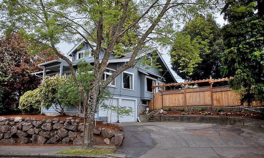 2nd image of 13530 Erickson Pl NE