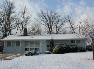 6306 Willowood Ln, Alexandria, VA 22310