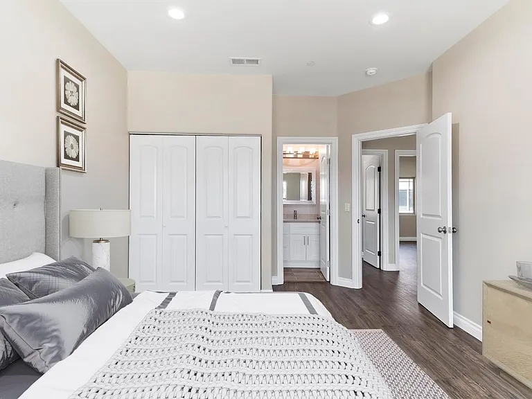 14099 Edwards St — Photo 14