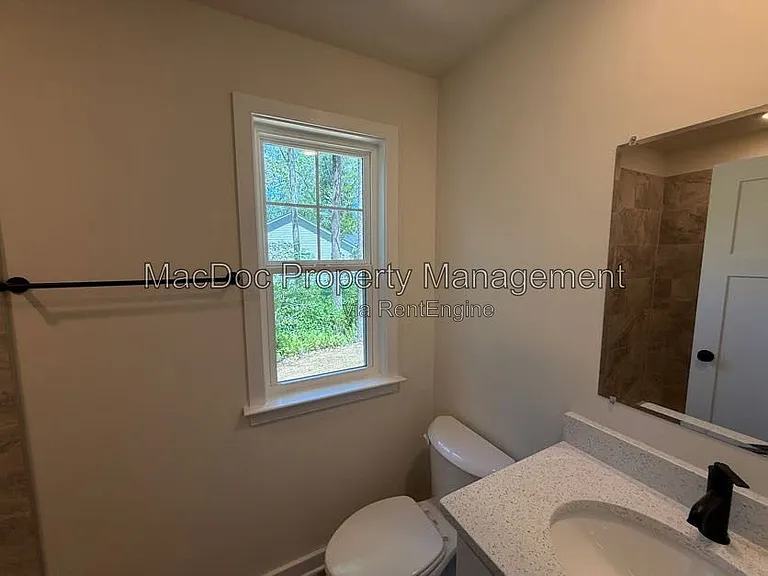387 Forest Grove Rd — Photo 31