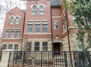 4113 N Southport Ave, Chicago, IL 60613