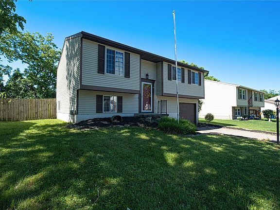 2nd image of 3636 Charlotte Mill Dr
