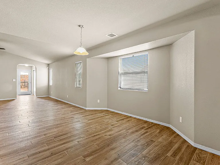 7224 Dust Storm Ln — Photo 7