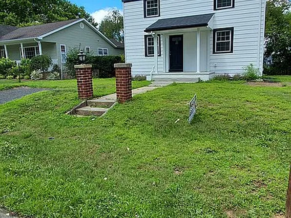45 Burke Ave, Deptford, NJ 08096
