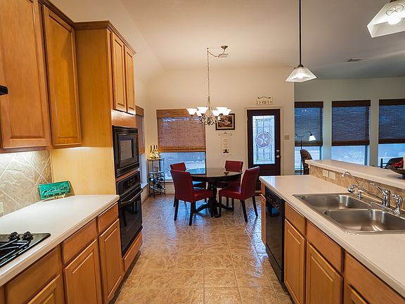 4th image of 26891 Merlot River Dr