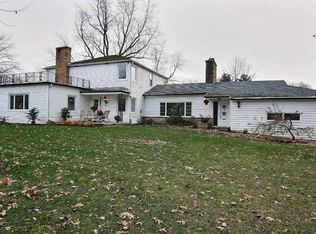 5015 Spring Brook Rd, Rockford, IL 61114