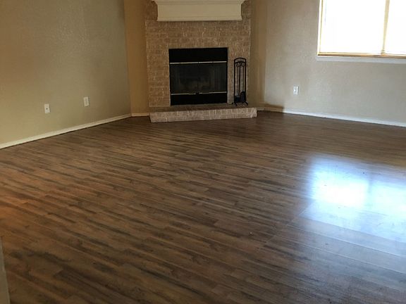 Large livingroom 