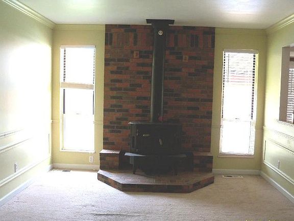 4th image of 14831 Mondoubleau Ln