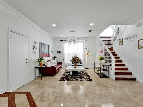 5th image of 5431 Sunseeker Boulevard