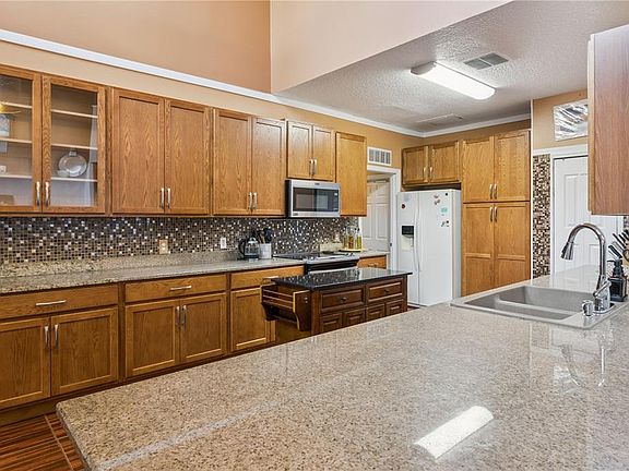 3rd image of 2606 ROYAL FERN PLACE