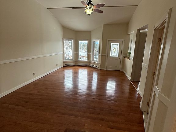 2nd image of 8 Roy Way