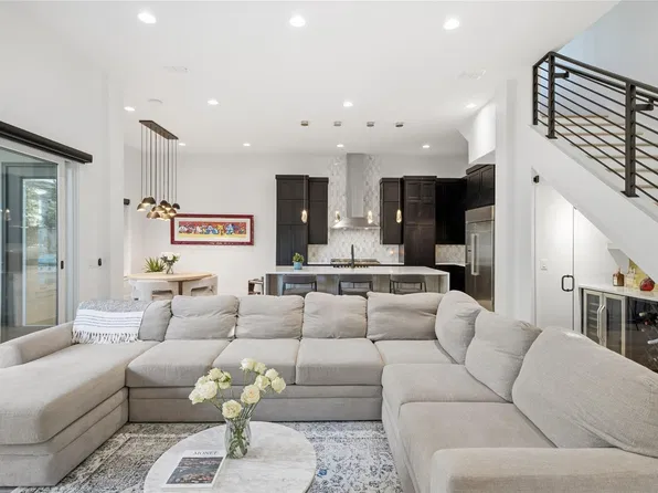 706 Crestone Stream Dr, Austin, TX 78738