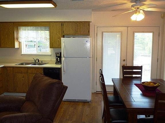 5th image of 644 Eureka Springs Dr