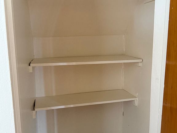 4th image of 691 E 223rd St Floor 2