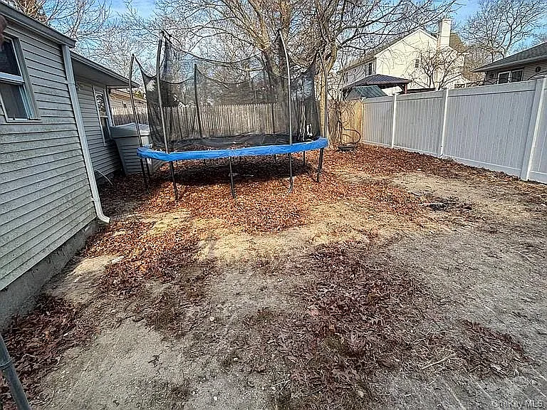 61 Montgomery Ave — Photo 14