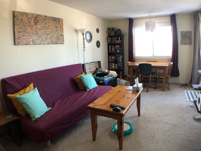 216 Viewmount Dr — Photo 5