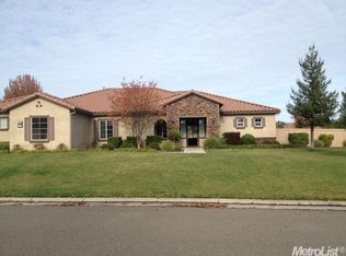 8110 Stallion Way, Sacramento, CA 95830