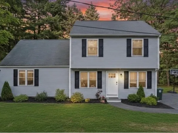 47 Smith Ave, Smithfield, RI 02828