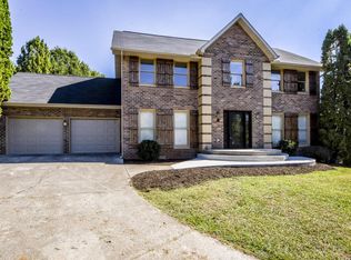 1511 Valley Breeze Cir, Maryville, TN 37803