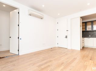 224 N 7th St #121, Brooklyn, NY 11211