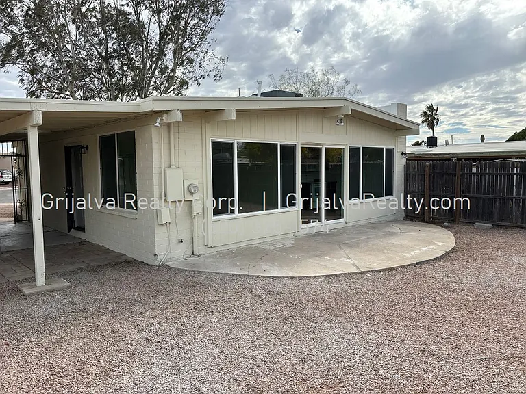 7421 E Rose Dr — Photo 11